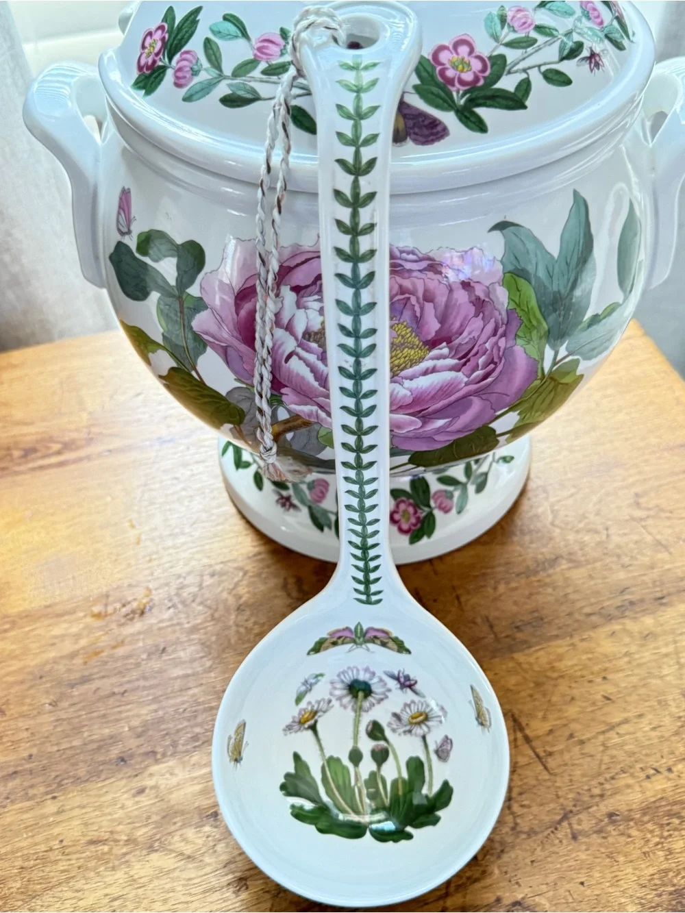 Portmeirion Botanic Garden Soup Tureen with Lid & Ladle – Shrubby Peony Pattern